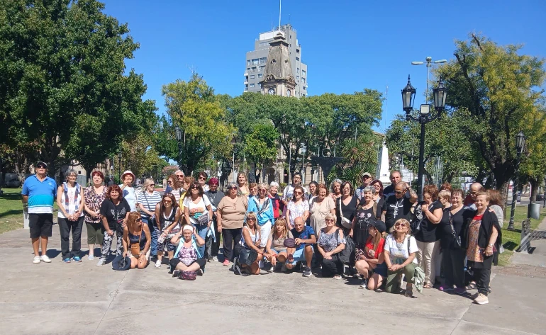 Recorrido histórico y Turismo en Campana: la visita de la delegación de Zona Sur